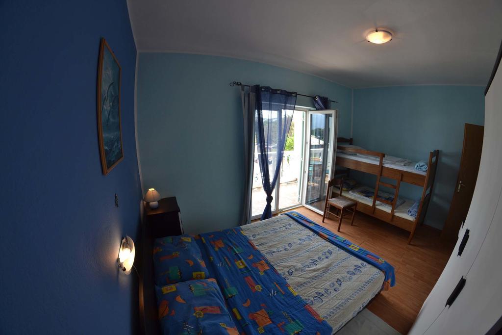 Apartmani Jenny I Tania Lopar Exterior foto